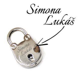 ZA0015 Zámeček lásky stříbrné barvy, rozměr 37 x 22 mm