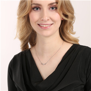 EG1644 Stříbrný náhrdelník tři srdíčka