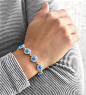 EG7538-OP05 Stříbrný náramek se syntetickým opálem a krystaly Preciosa