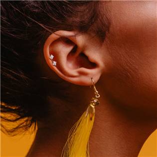 CP1058-04 Cartilage piercing do ucha, čtverec 4 mm
