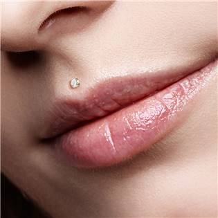LB0028GDC-120602 Zlacený piercing do brady BioFlex, 2 mm zirkon