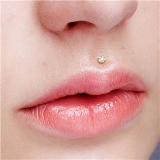 LB0030GDC-1206 Zlacený BioFlex piercing do brady 1,2 x 6 mm, hvězdička