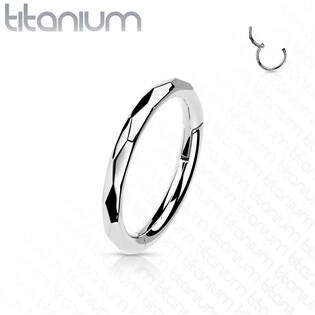 TIT1144-1208 Segment kruh - helix / cartilage / tragus piercing TITAN