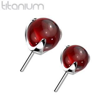 TIT1196R-040 Kamínek k PUSH IN piercingu TITAN, červený kamínek