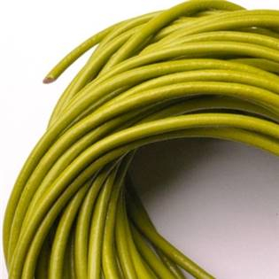 LR2015 Kožená šňůrka kulatá světle zelená, tl. 2 mm
